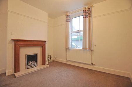 Amberley Place, George Street, Pontypool - Photo 5