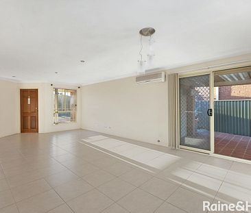 45 Samantha Crescent, Glendenning, NSW 2761 - Photo 2