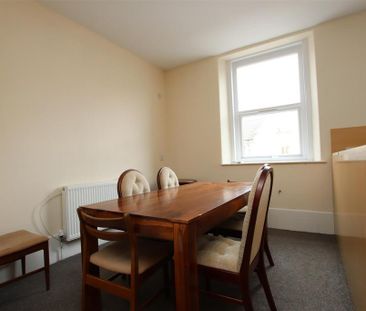 7 bedroom house to rent - Photo 1