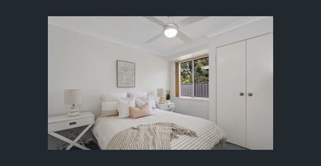 Beautiful Family Home with Pool & Spacious Entertaining – A Must to Inspect - Photo 3