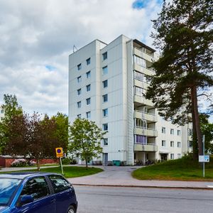 Karlavagnsgatan 3 - Photo 2