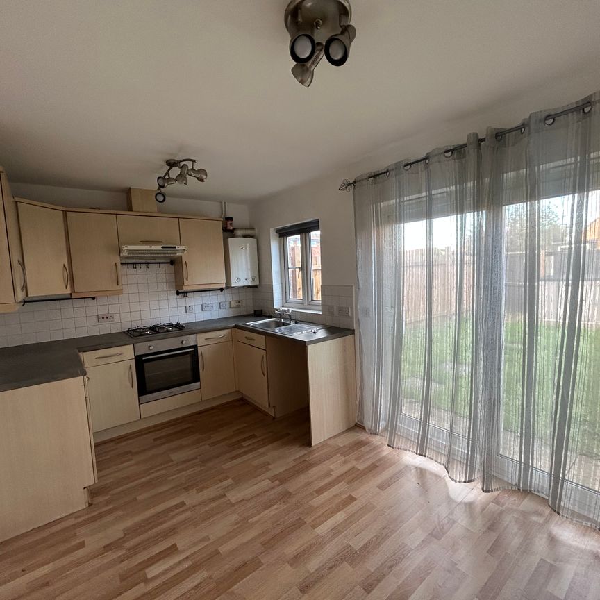 2 bedroom town house to rent Radford Street, Alvaston - Photo 1
