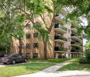 384 St Paul St | 384 St Paul St, Burlington - Photo 1