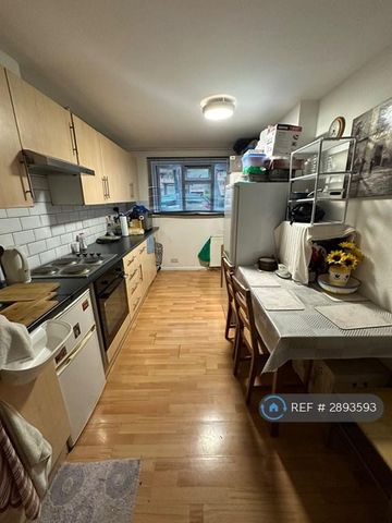 5 bedroom terraced house to rent - Photo 3