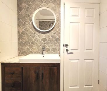 3 Bed Semi-Detached House, Brinsley Close, NG8 - Photo 3