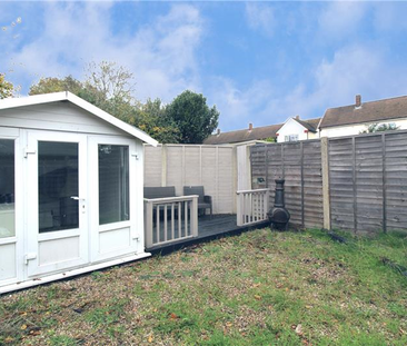 2 bedroom maisonette to rent - Photo 1