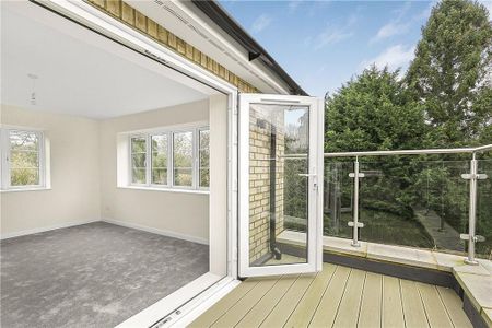 4 bedroom detached house to rent - Photo 5