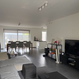 Huis te huur in Eeklo voor € 1.125 met 4 slaapkamers - Foto 2