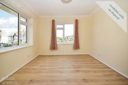 5 bedroom detached house to rent - Photo 2