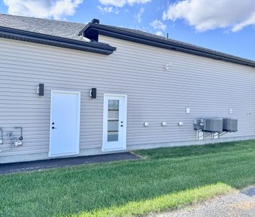 For Lease - 89 Helen Street Unit# B, North Stormont, Ontario - Photo 2