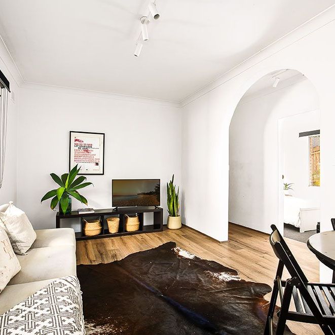 Freshwater, 2/17 Waine Street - Photo 1