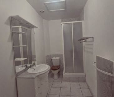 Location Appartement 2 pièces 48m² - Photo 6