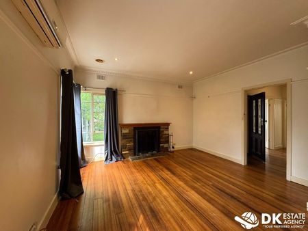 Spacious & Low-Maintenance 3-Bedroom Home - Photo 4