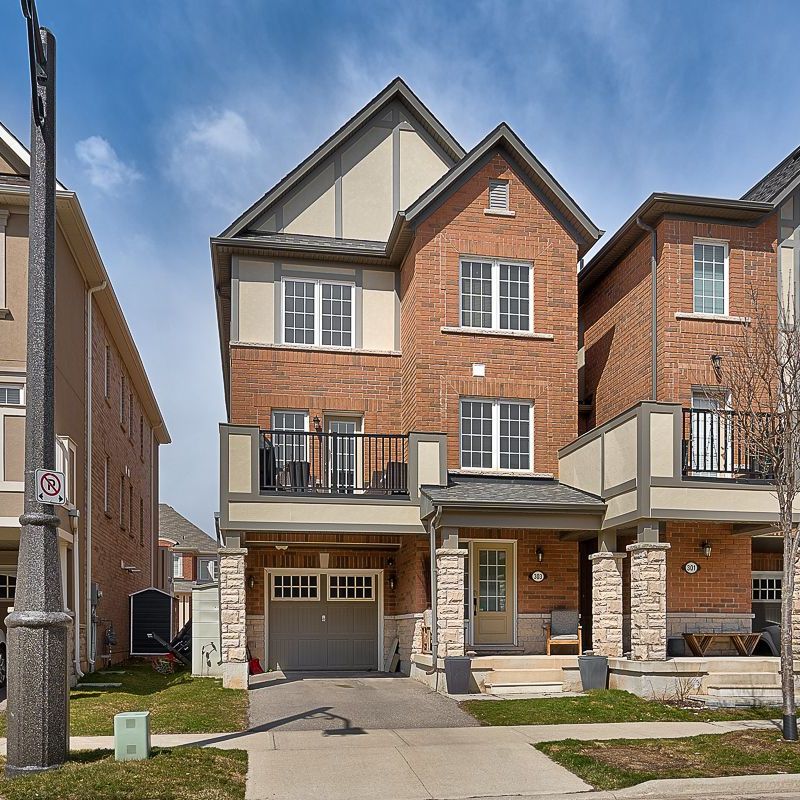 For Lease - 303 Jemima Drive, Oakville, Ontario - Photo 2