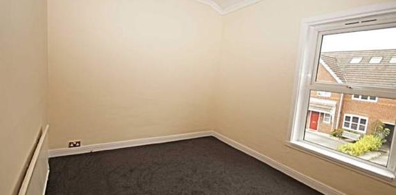 3 bedroom property to rent in Bolton - Photo 2