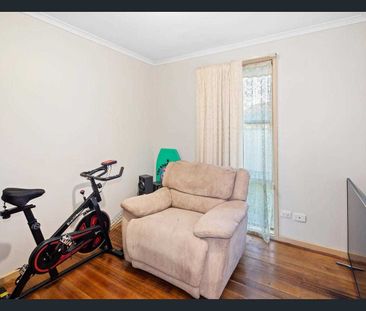 WELL MAINTAINED HOME! - Photo 5