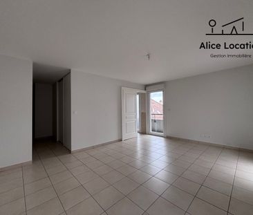 Location Appartement 4 pièces 149m² THONON LES BAINS 74200 - Photo 5