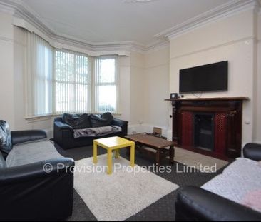 8 Bedroom Houses, Hyde Park, Headingley, Leeds - Photo 3