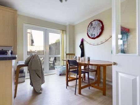 Shenfield Way, Brighton, BN1 - Photo 2