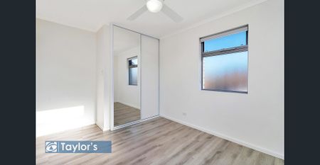 CONTEMPORY LIVING WITH SPACE FOR THE WHOLE FAMILY - Photo 5