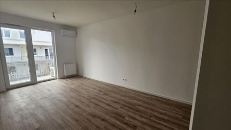 Kiadó új építésű panel lakás - Debrecen - Fotó 5