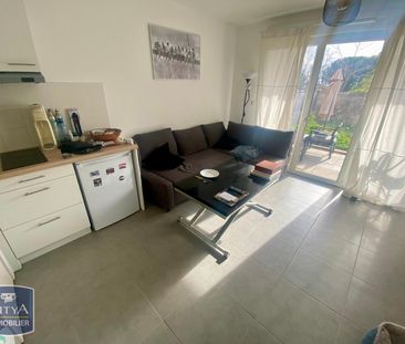Location Appartement 2 pièces 37m² BORMES LES MIMOSAS 83230 - Photo 2
