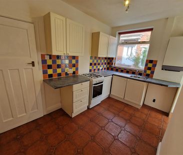 2 bed flat to rent in Cornel Road, High Heaton, NE7 - Photo 5