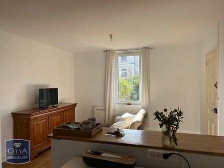Location Appartement 2 pièces 44m² BOURG EN BRESSE 01000 - Photo 4