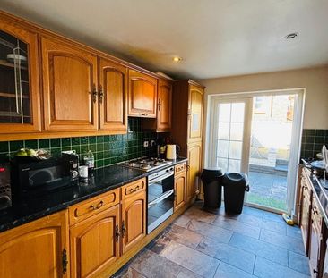 Room in a Shared House, Natal Road, SW16 - Photo 3