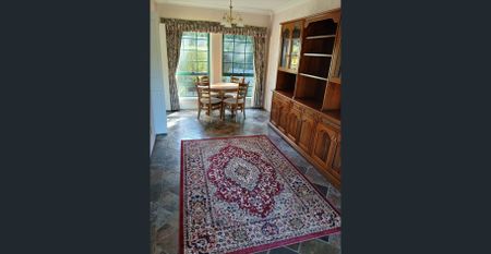 Great location very comfortable. - Photo 2