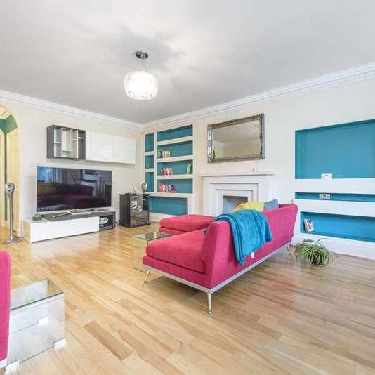 Belsize Park Gardens, Belsize, NW3 - Photo 1