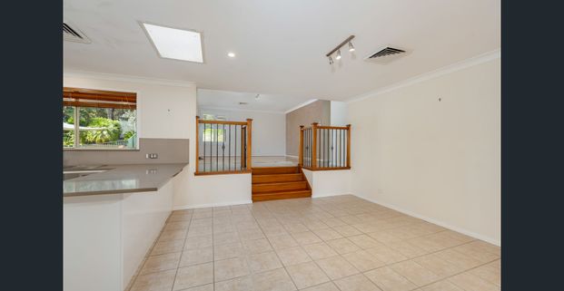 Four bedroom home in popular Silver Ridge Estate with four car garage and pool - Photo 1