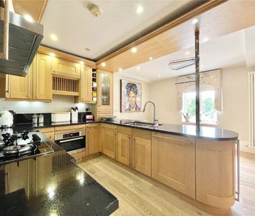 3 bedroom apartment to rent - Photo 1