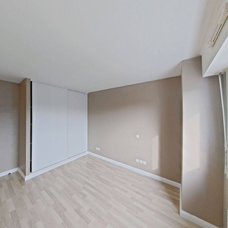 Location appartement 3 pièces 82.86 m² à Hazebrouck (59190) - Photo 1