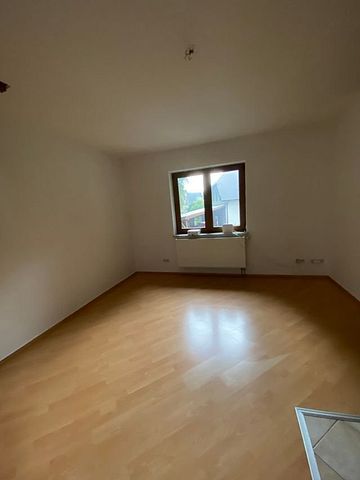 SchÃ¶ne gerÃ¤umige 1,5 Zimmer Wohnung in MÃ¼lsen ab 01.06. zu vermieten - Photo 4