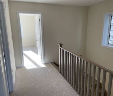 For Lease - 404 Dolman Street, Woolwich, Ontario - Photo 4