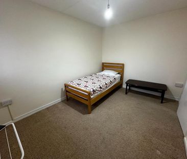 2 bedroom house to rent - Photo 4