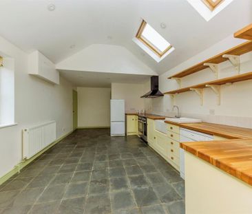 3 bedroom property to rent - Photo 4