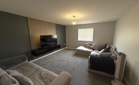 Doveholes Drive, Sheffield, Sheffield, S13 - Photo 2