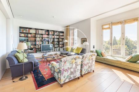 Flat for rent in Jerónimos (Madrid) - Photo 2