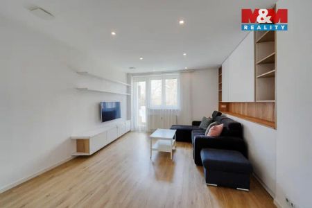 Pronájem bytu 3+kk, 66 m - Фото 2