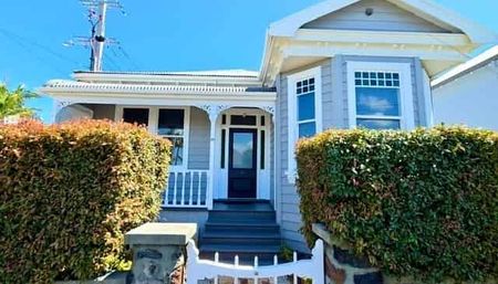 Stylish Character Home in Prime Location - Photo 5