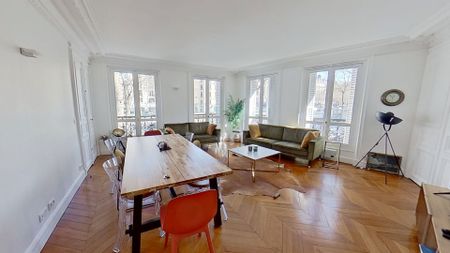 Location Appartement 5 pièces 140m² - Photo 2