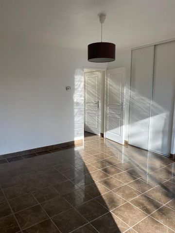 Location Appartement 2 pièces 48m² VALENCE 26000 - Photo 3