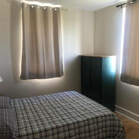 Grand 4 1/2 meublé à louer au mois deux chambres situé dans le pittoresque village du Vieux Sainte-Rose, 2500$ tout inclut - Photo 4