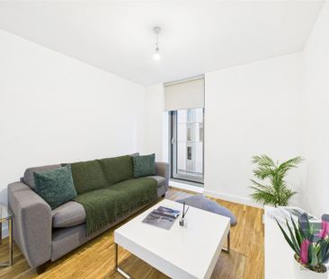 1 bedroom flat to rent - Photo 1