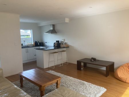 Apartment on May. - Photo 3