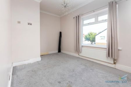2 bedroom terraced house to rent - Photo 3