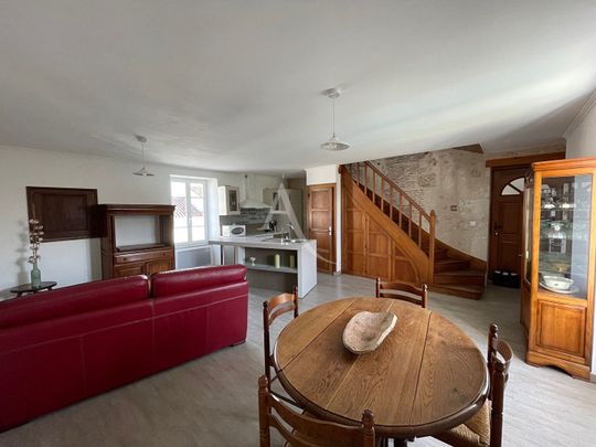 Location Appartement 3 pièces 70m² DOIX LES FONTAINES 85200 - Photo 1