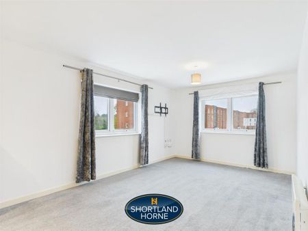 2 bedroom flat to rent - Photo 5